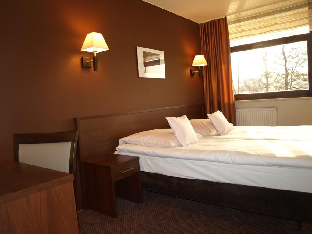 Hotel Kormoran Mierki Quarto foto